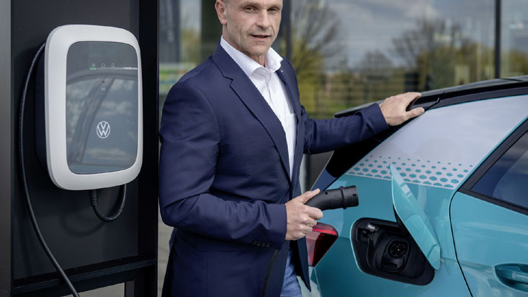 Από 399 ευρώ ο επιτοίχιος φορτιστής της VW